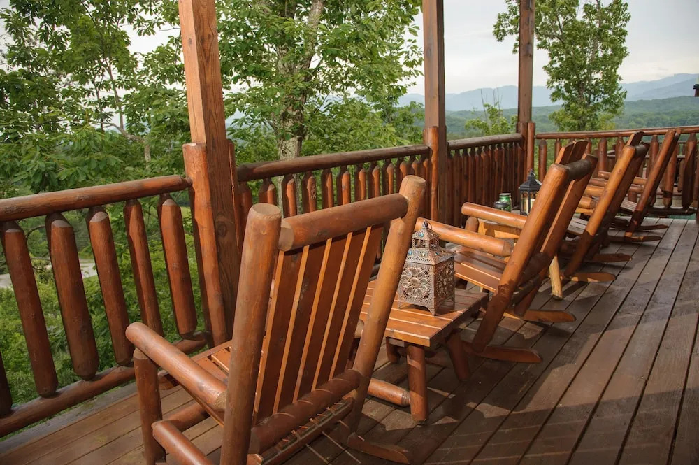 Smoky Mountain Memories 5 Bedroom Cabin