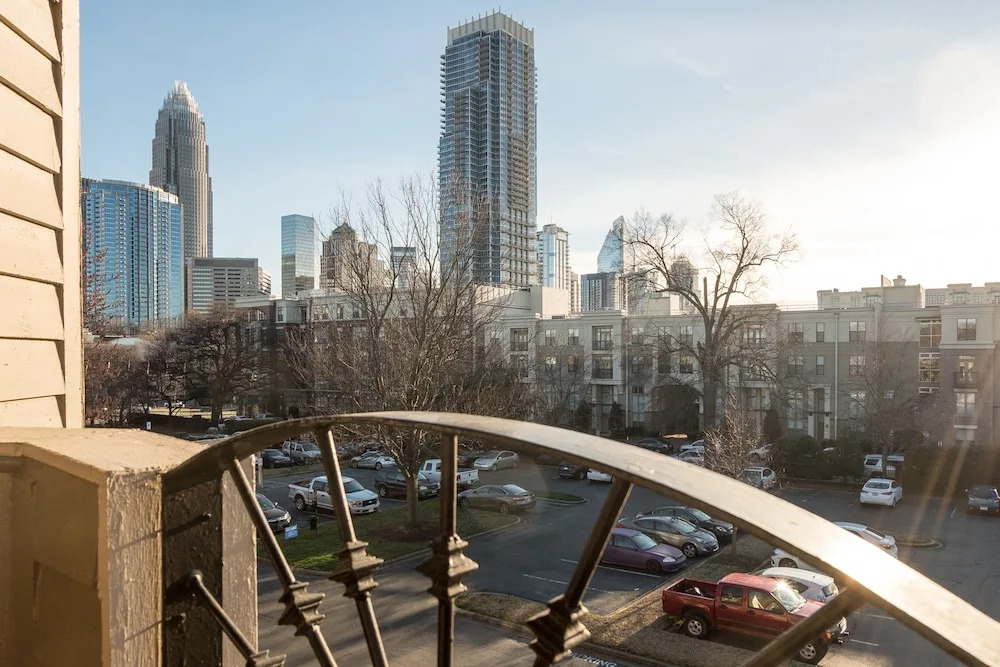 Spacious Uptown Apartments
