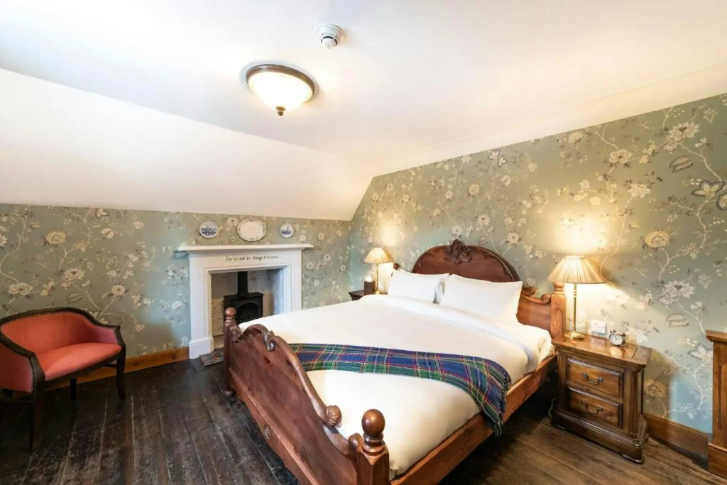 Rokeby Manor