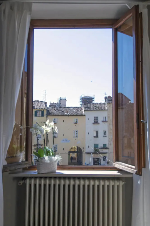 Appartamento  Paola by Vacation in Lucca