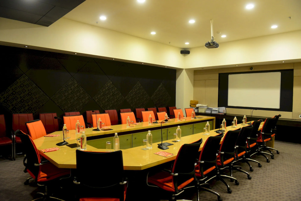 Narayani Heights Hotel & Resort