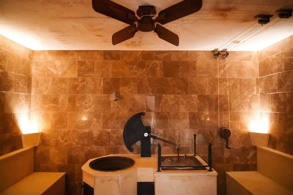 YAGAYAGA Wellness Club