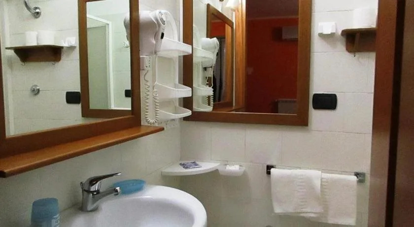Hotel Rosso Di Sera