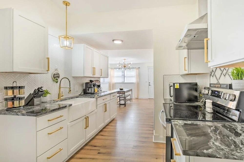 Spacious Pet-friendly Wichita Family Retreat 4 Bedroom Home