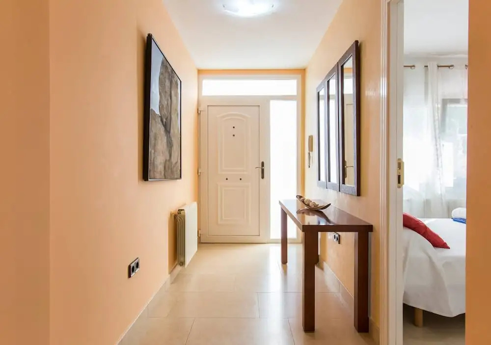 Private Pool, Garden, Barbecue and Beach Nearby
