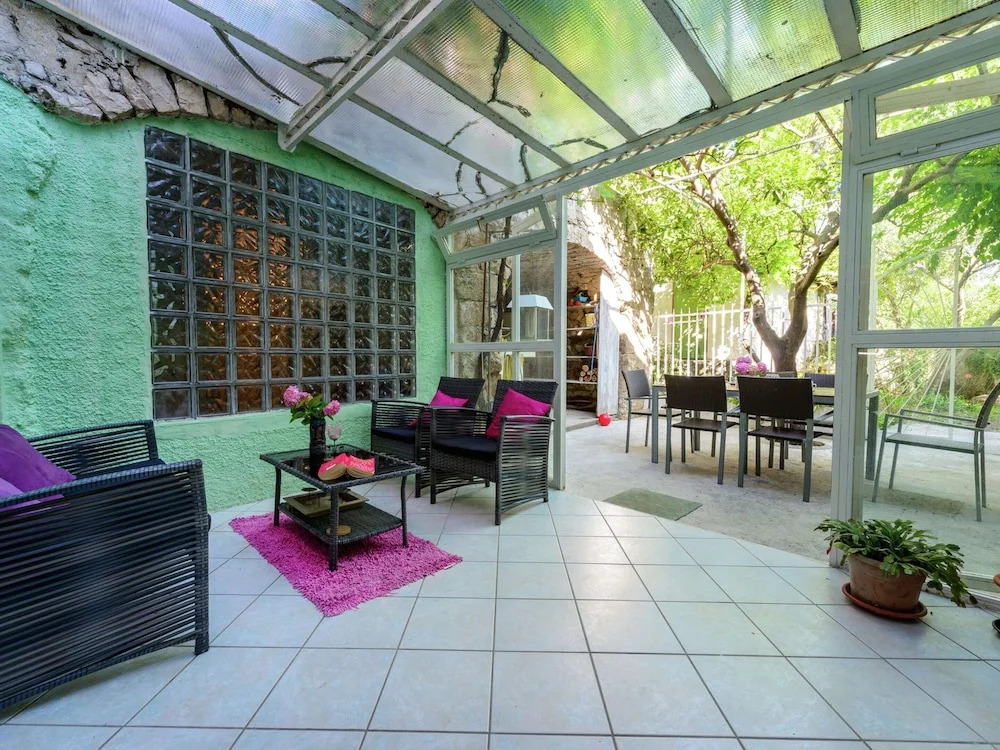 Lovely Mediterranean Home near Beach with Private Open & Covered Terrace