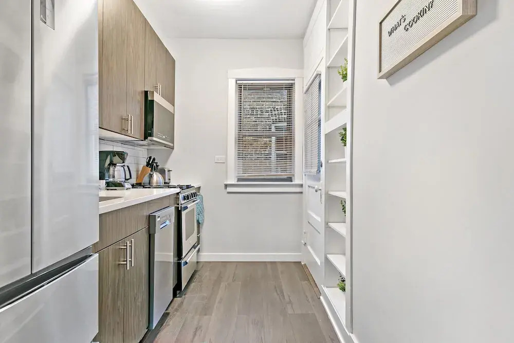 1BR City Comfort - Campbell rep