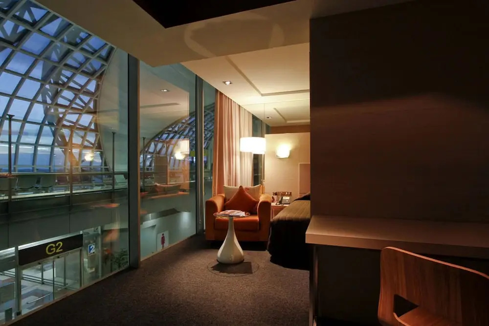 Miracle Transit Hotel