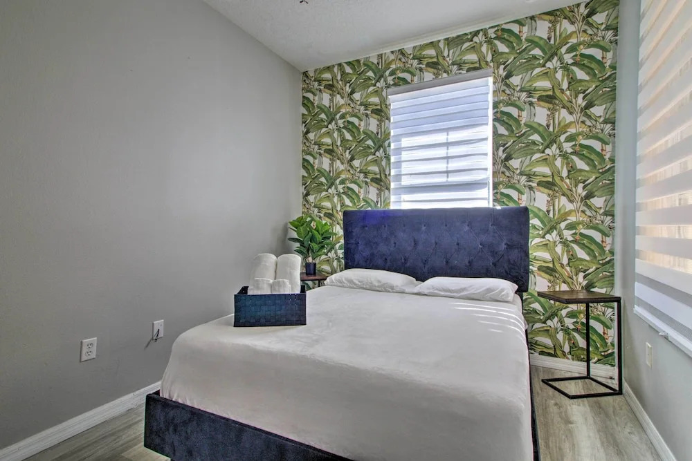 Kissimmee Home w/ Pool Access: 6 Miles to Disney!
