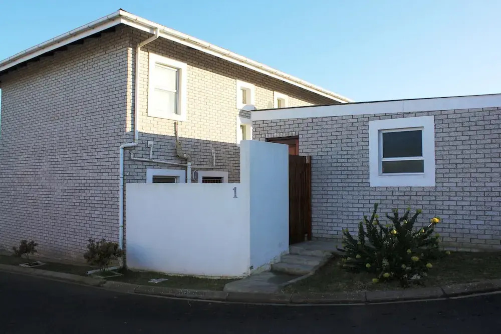 4 Birds view Self catering