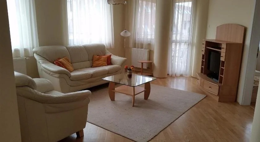 InnerCity Apartments