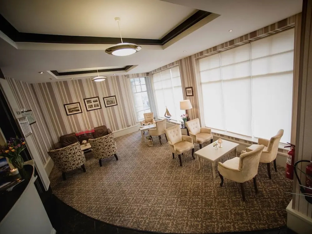 Grand Central Hotel
