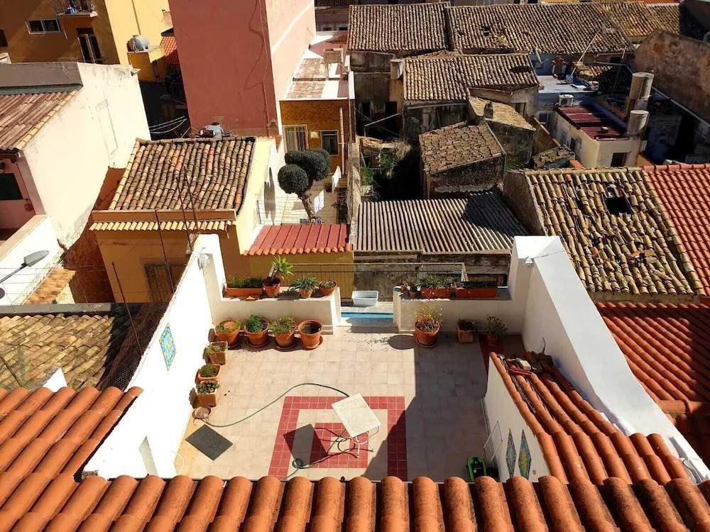 Strada Mastra