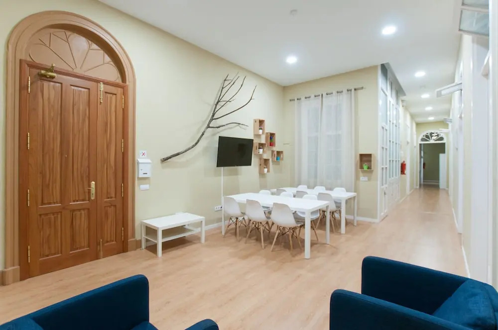 Triana Bella Suites