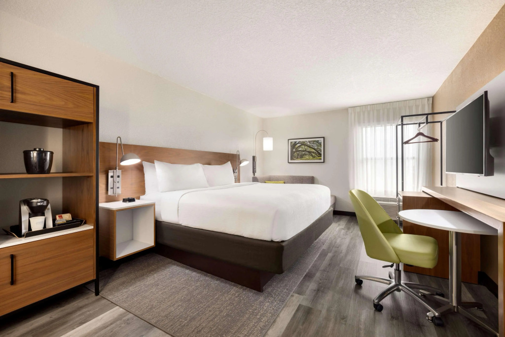 Four Points by Sheraton Alexandria