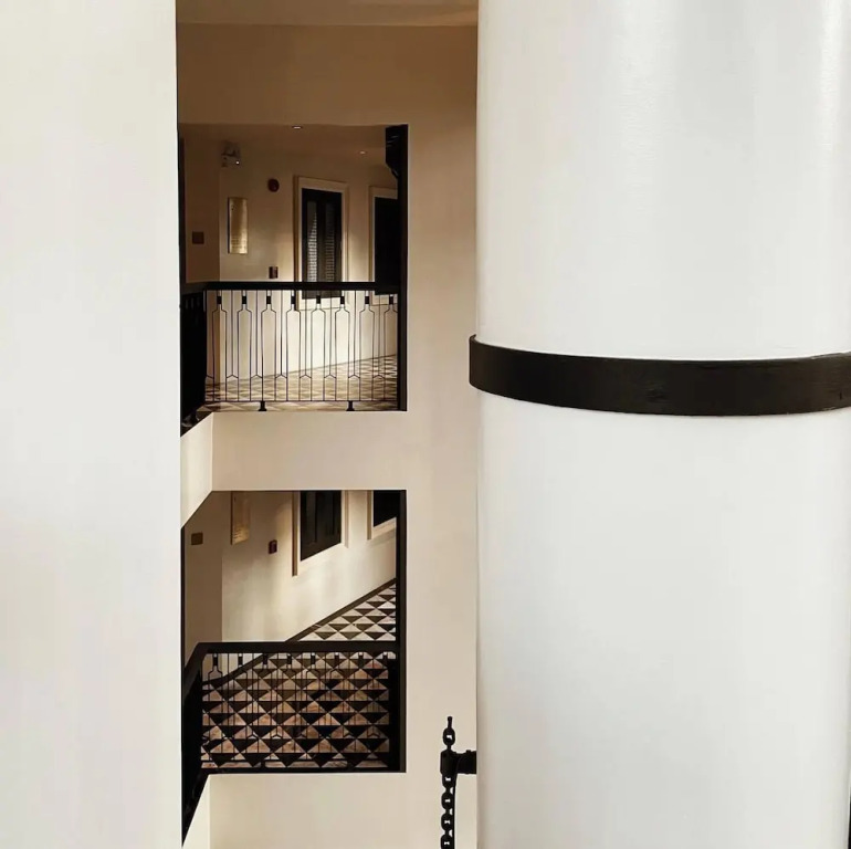 Hotel Verdigris