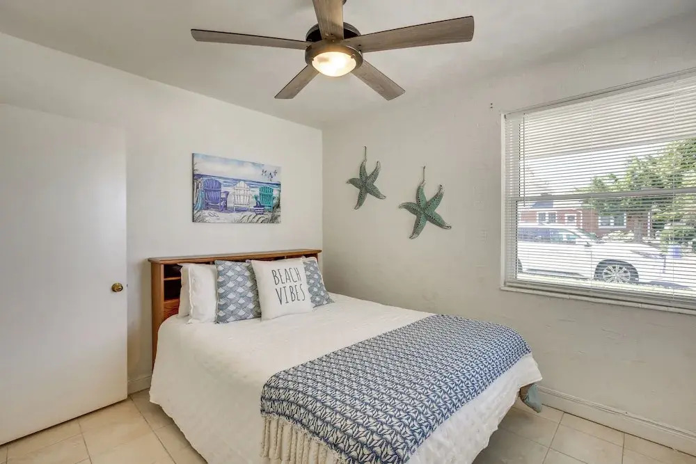 Relaxing Wildwood Crest Retreat w/ 2 Patios!