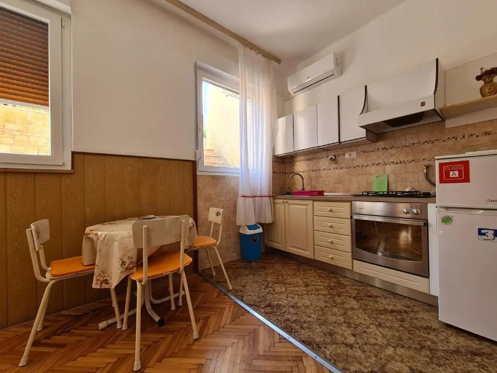 Apartments Mare