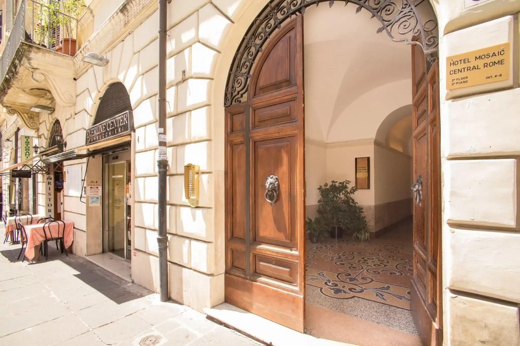 Hotel Mosaic Central Rome