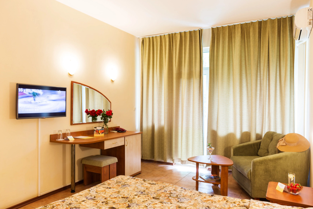 Ljuljak Hotel