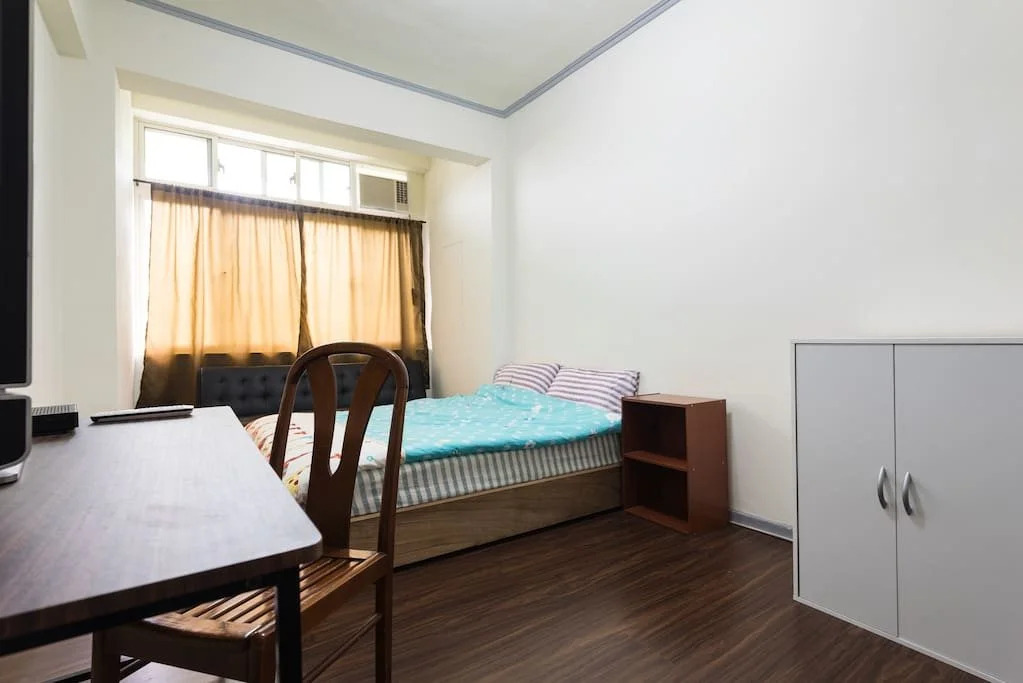 New Castle Apartment