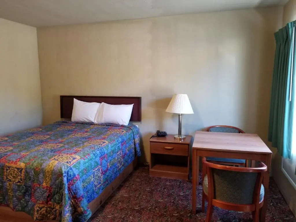 Quick Stop Motel