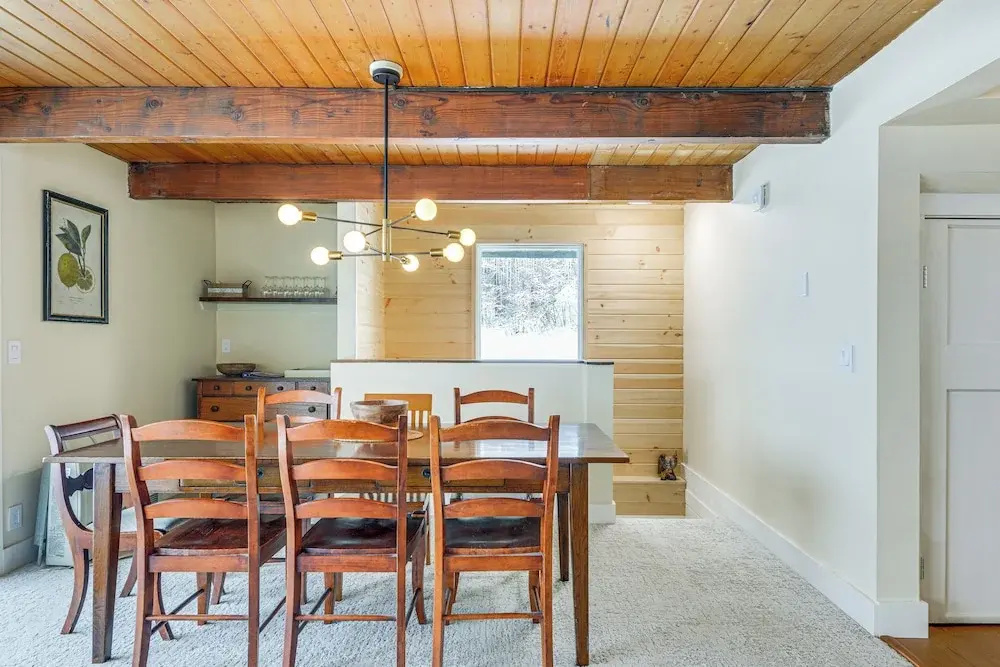 Cozy Vermont Escape w/ Deck, Near Skiing!