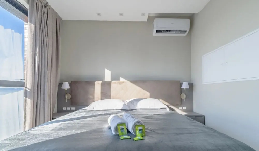 MHFA - Studios em Prédio Luxuoso com Vista Mar
