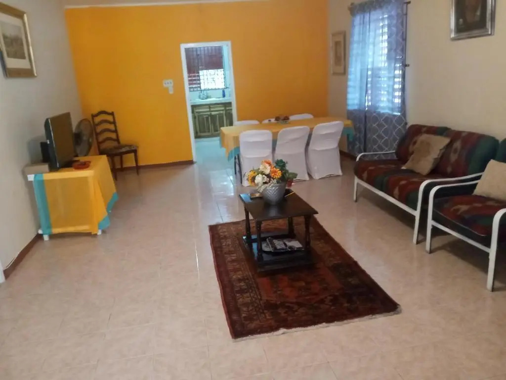 Royal Ridge Villa