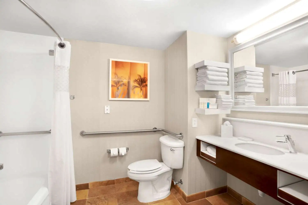 Hampton Inn by Hilton Hallandale Beach Aventura