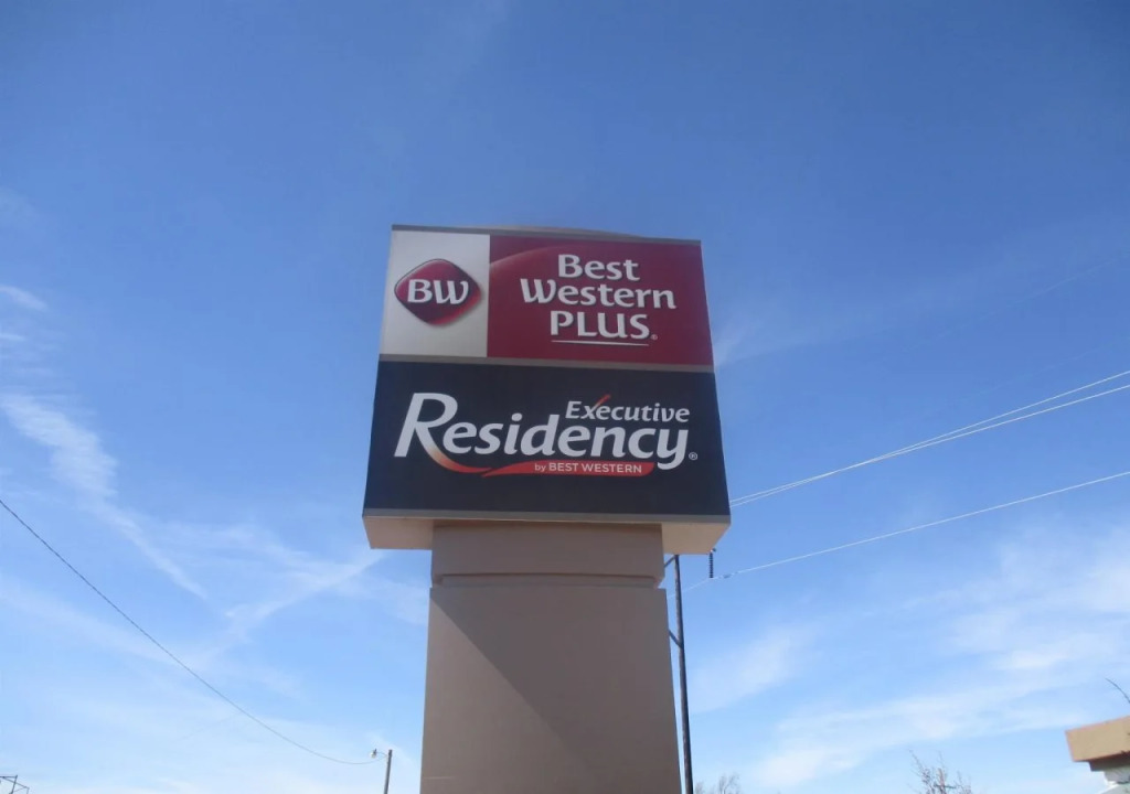 Best Western Plus/Executive Residency Elk City