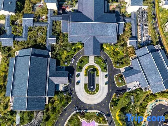 XinYu  Fairy Lake Tianmu Hot Spring Resort Hotel