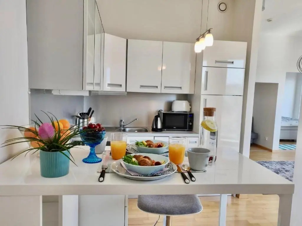 Lootsi apartment with sauna, next to Old Town, City Center, Port