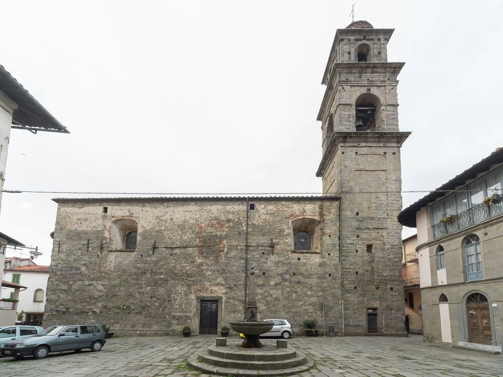 Quaint Holiday Home in San Marcello Pistoiese with Pool