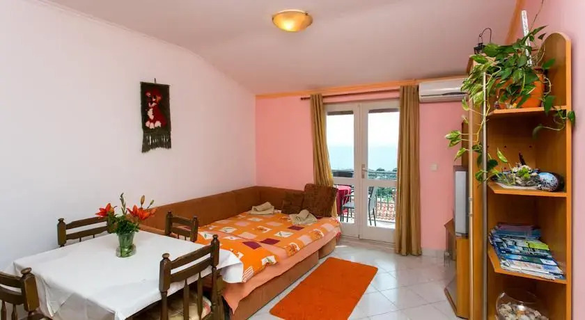 Apartment Mare
