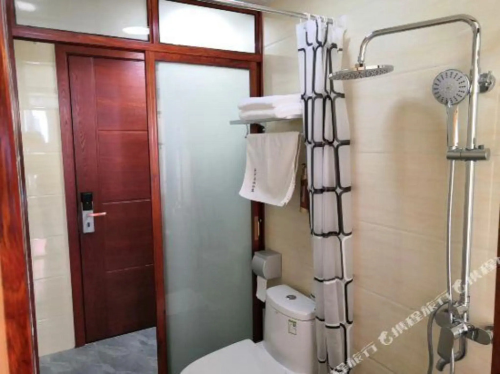 Yasu Inn (Kunming Dianchi Scenic Area)