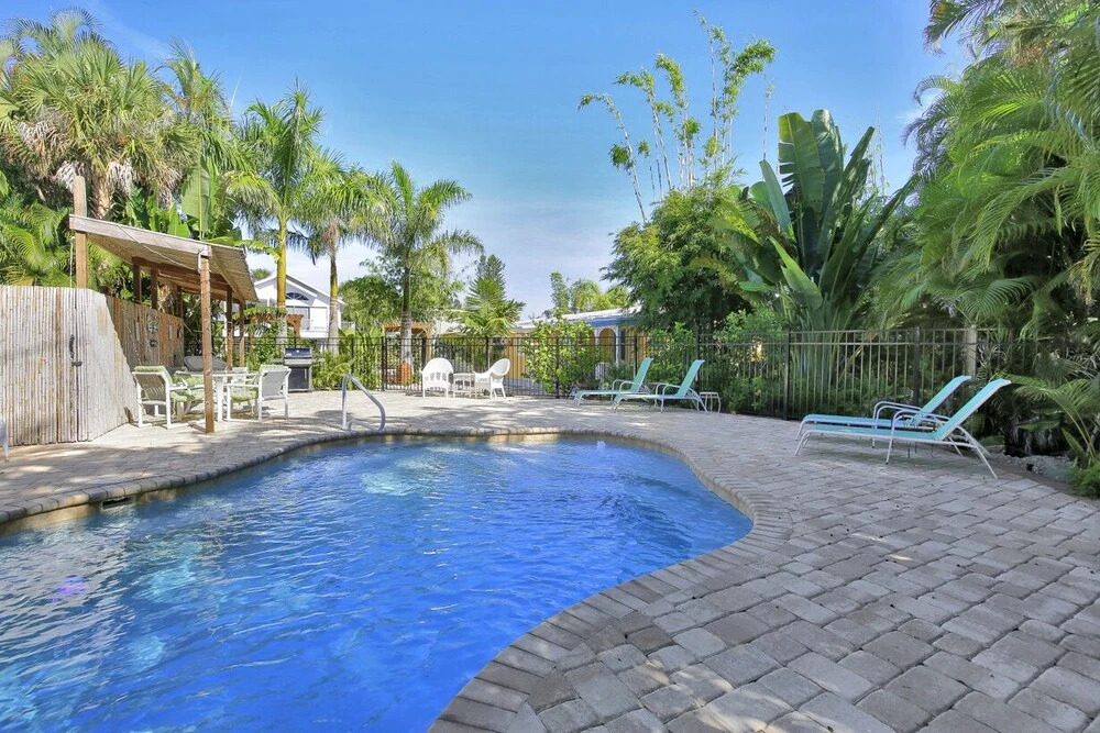 Bay Breeze Bungalow