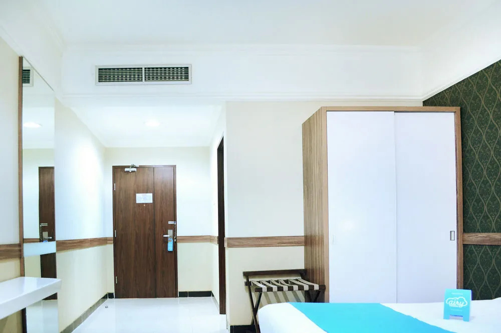 Airy Ngarsopuro Gatot Subroto 89 Solo
