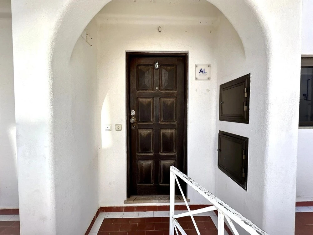 Albufeira Central 4 by Homing