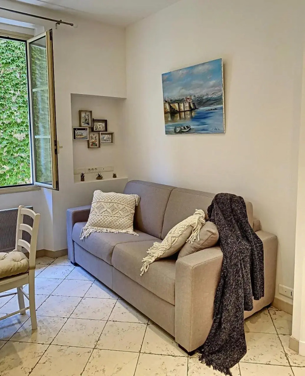 Charming flat in Old Antibes - 50m from the sea