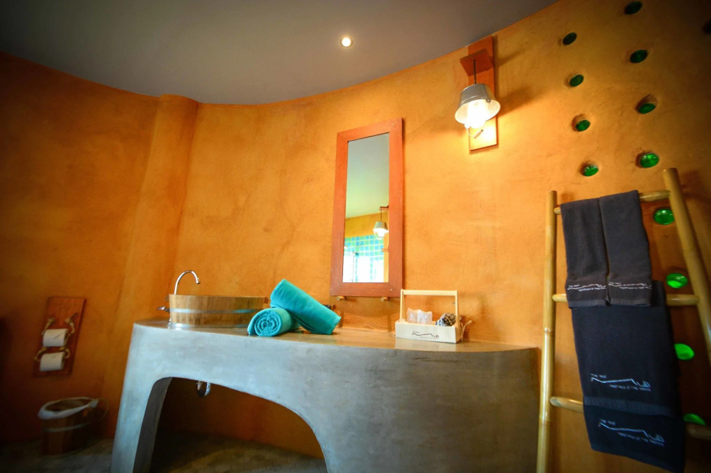 The Mud - Eco Hotel