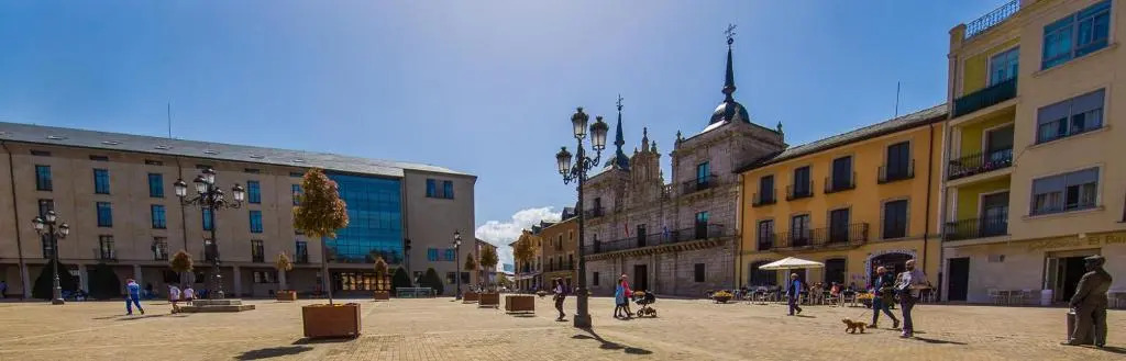 Hotel Aroi Bierzo Plaza