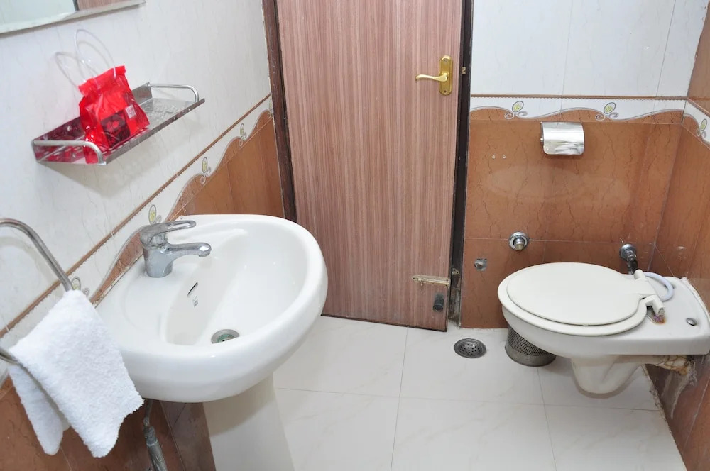 Hotel New SS Residency