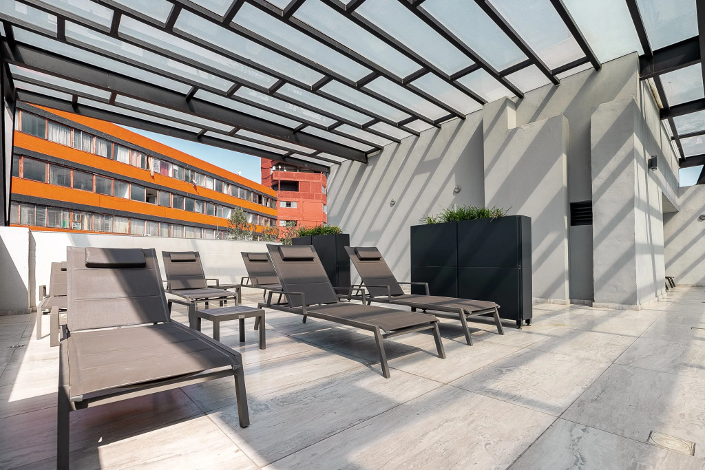 Casai Discover La Roma From a Contemporary Gem