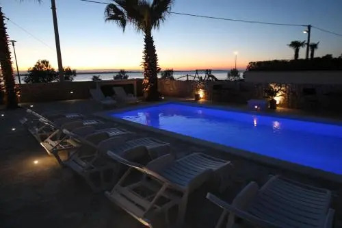 Sea View Apartments Nina