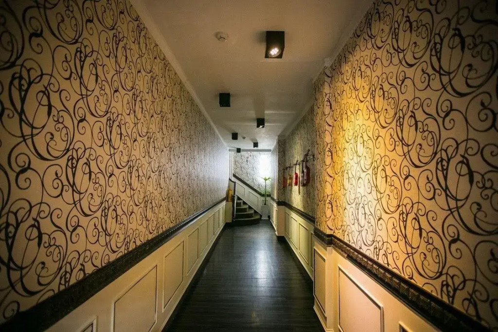Queens Hotel