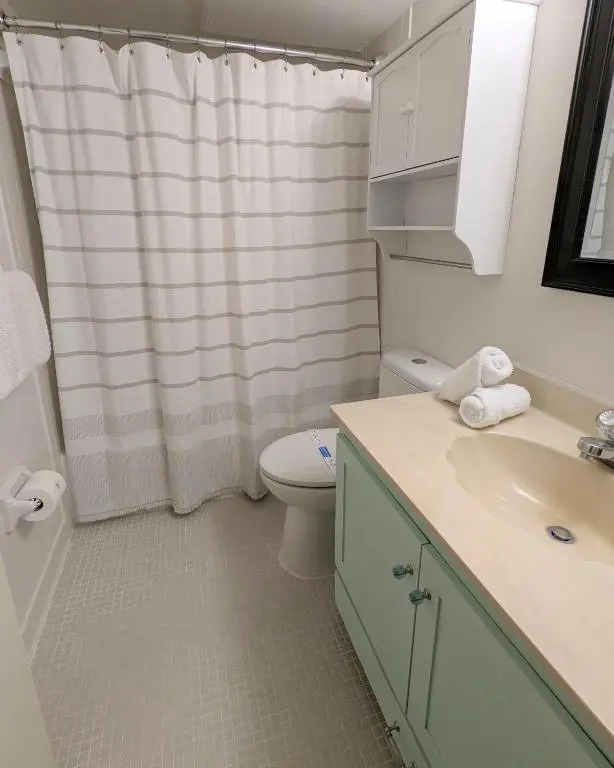 Sea Haven - 2 Bedroom Condo at Sea Club