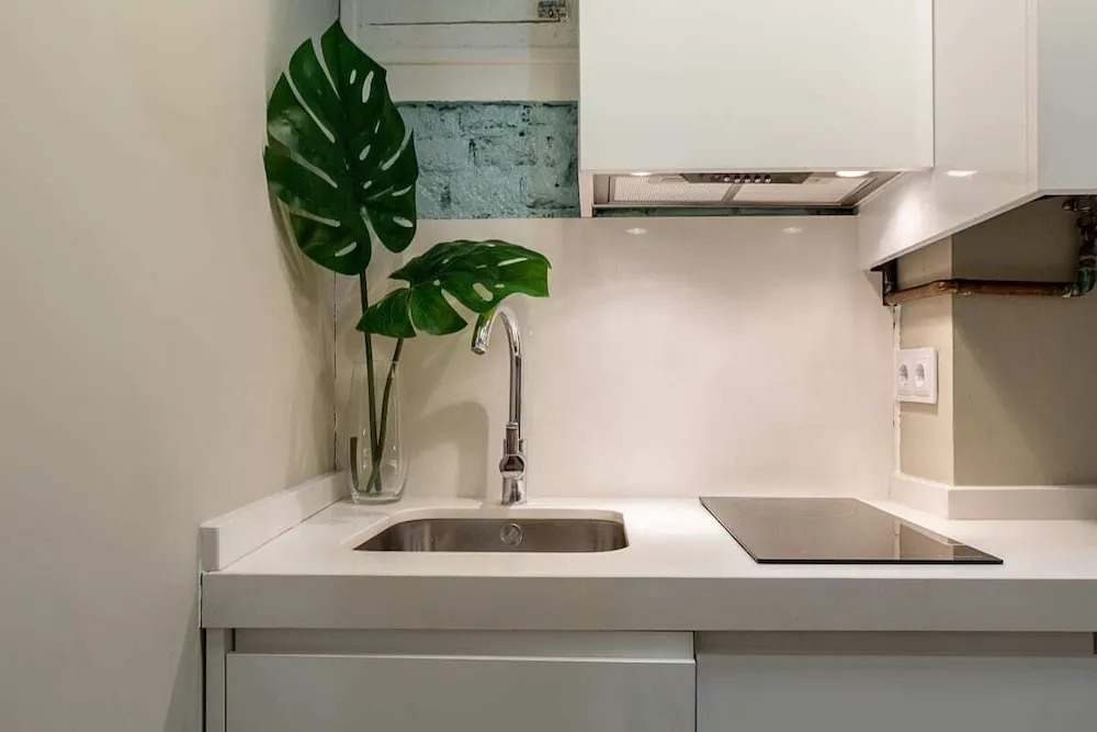 Cosy 2 Bed Apt in Chamberí 2 Min to Tube