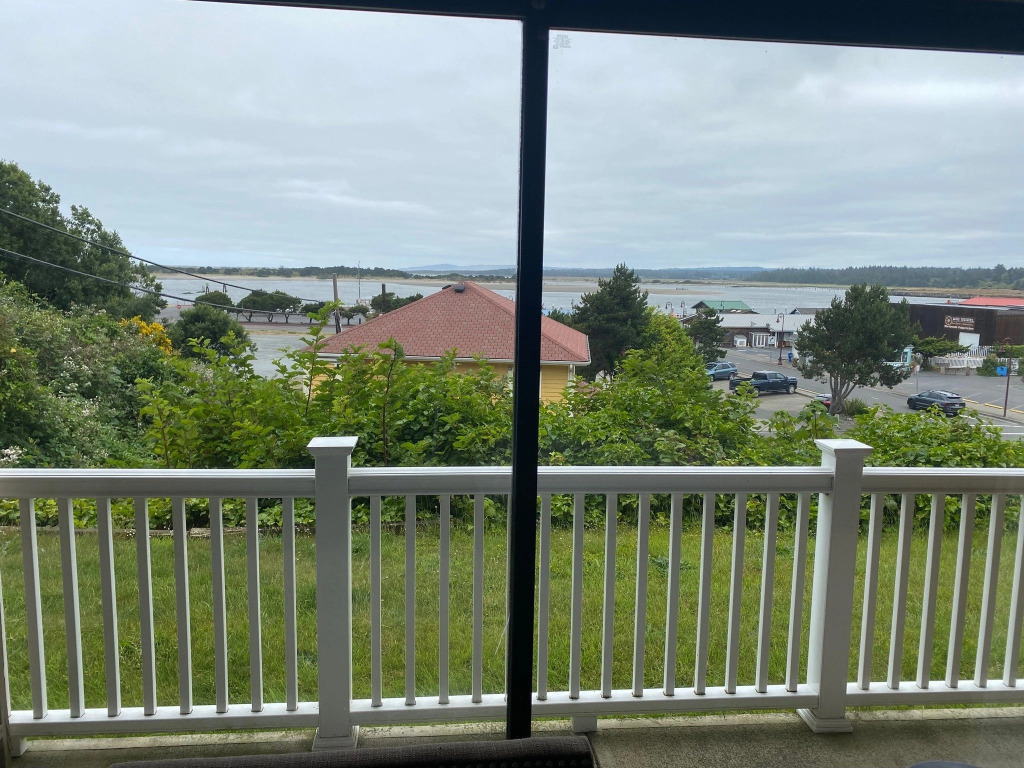 Bandon Inn