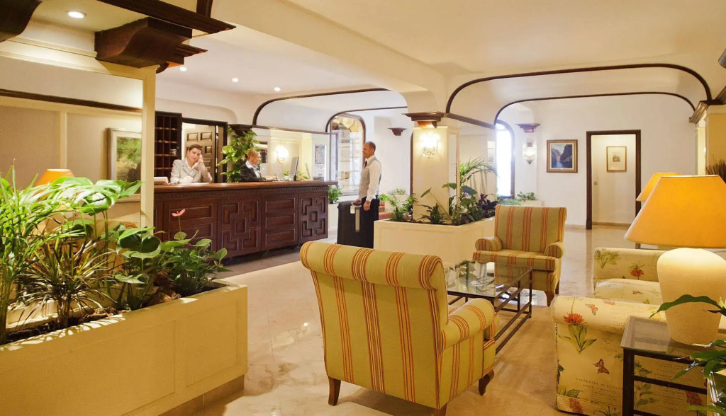 Es Moli Hotel